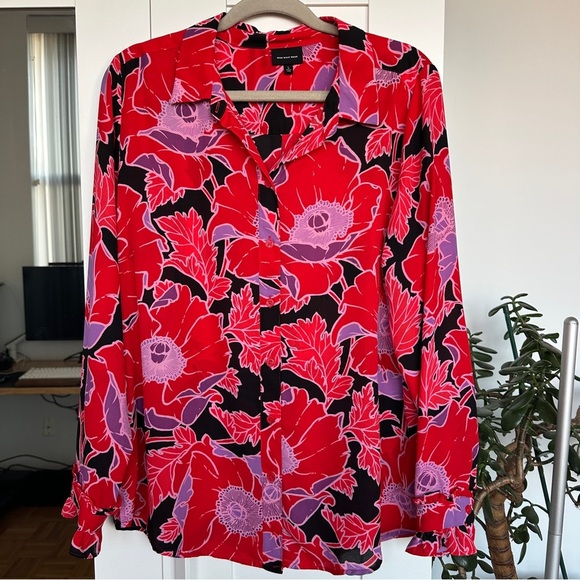 Who What Wear Red and Pink Floral Long Sleeve Blouse - Picture 1 of 5